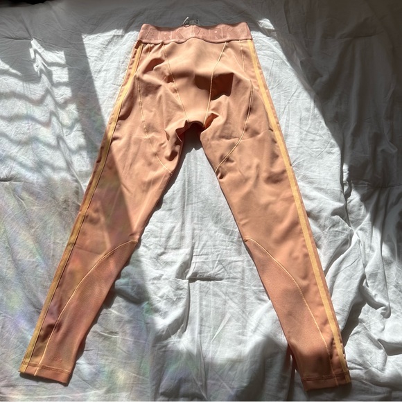 Adidas x Ivy Park unisex leggings size M - Picture 5 of 10